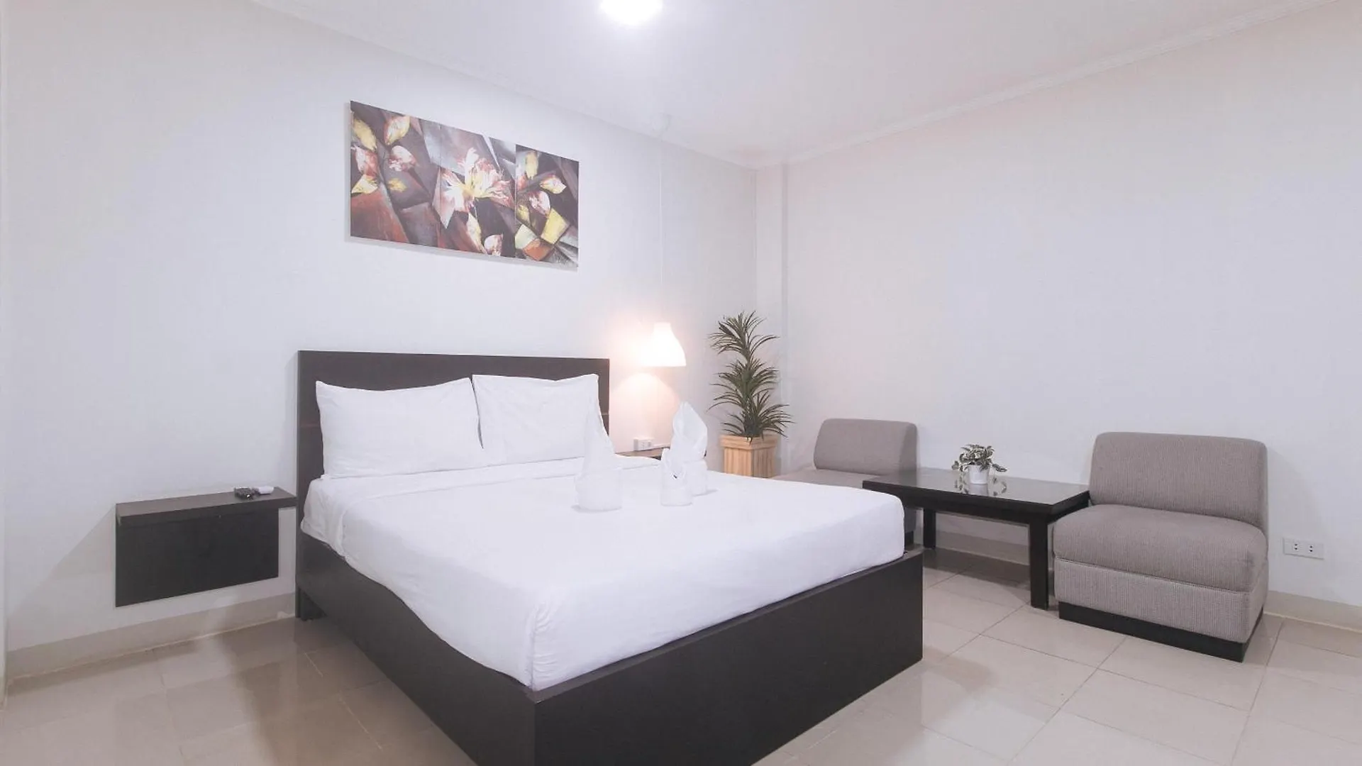 Urbanview At Evangelista Street Makati San Pedro Makati Kro